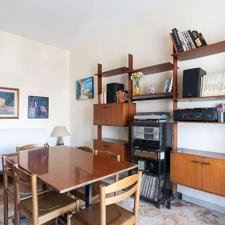 Aurora By Wonderful Italy