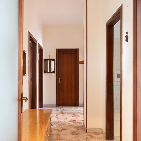 Aurora By Wonderful Italy *