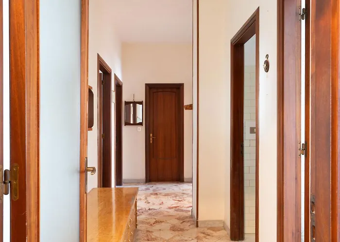 Aurora By Wonderful Italy *